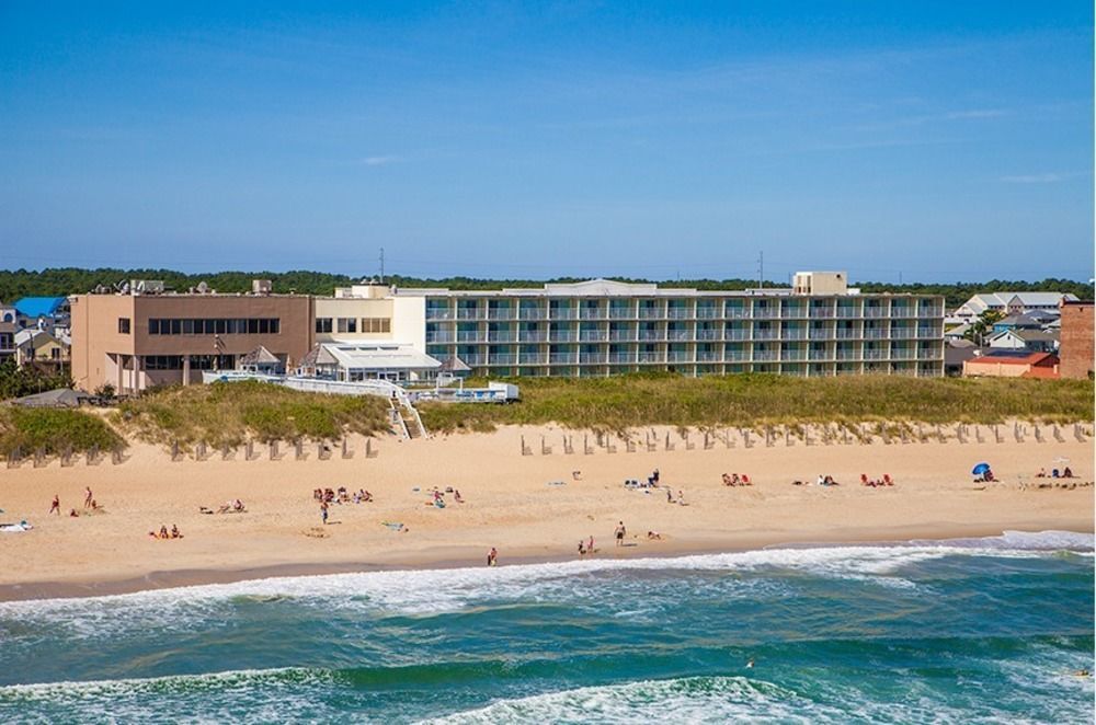 Ramada Plaza By Wyndham Nags Head Oceanfront Hotel Kill Devil Hills Exterior photo