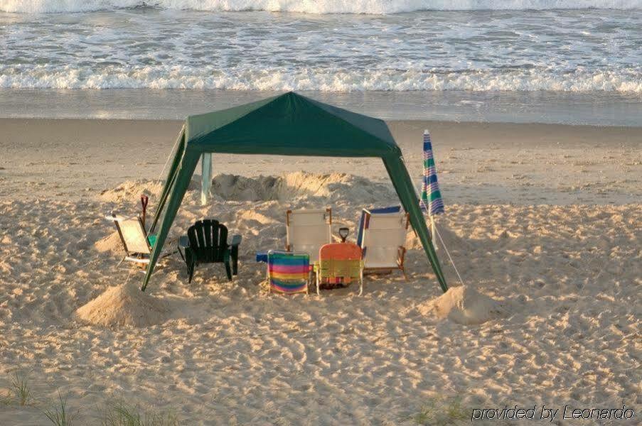 Ramada Plaza By Wyndham Nags Head Oceanfront Hotel Kill Devil Hills Exterior photo